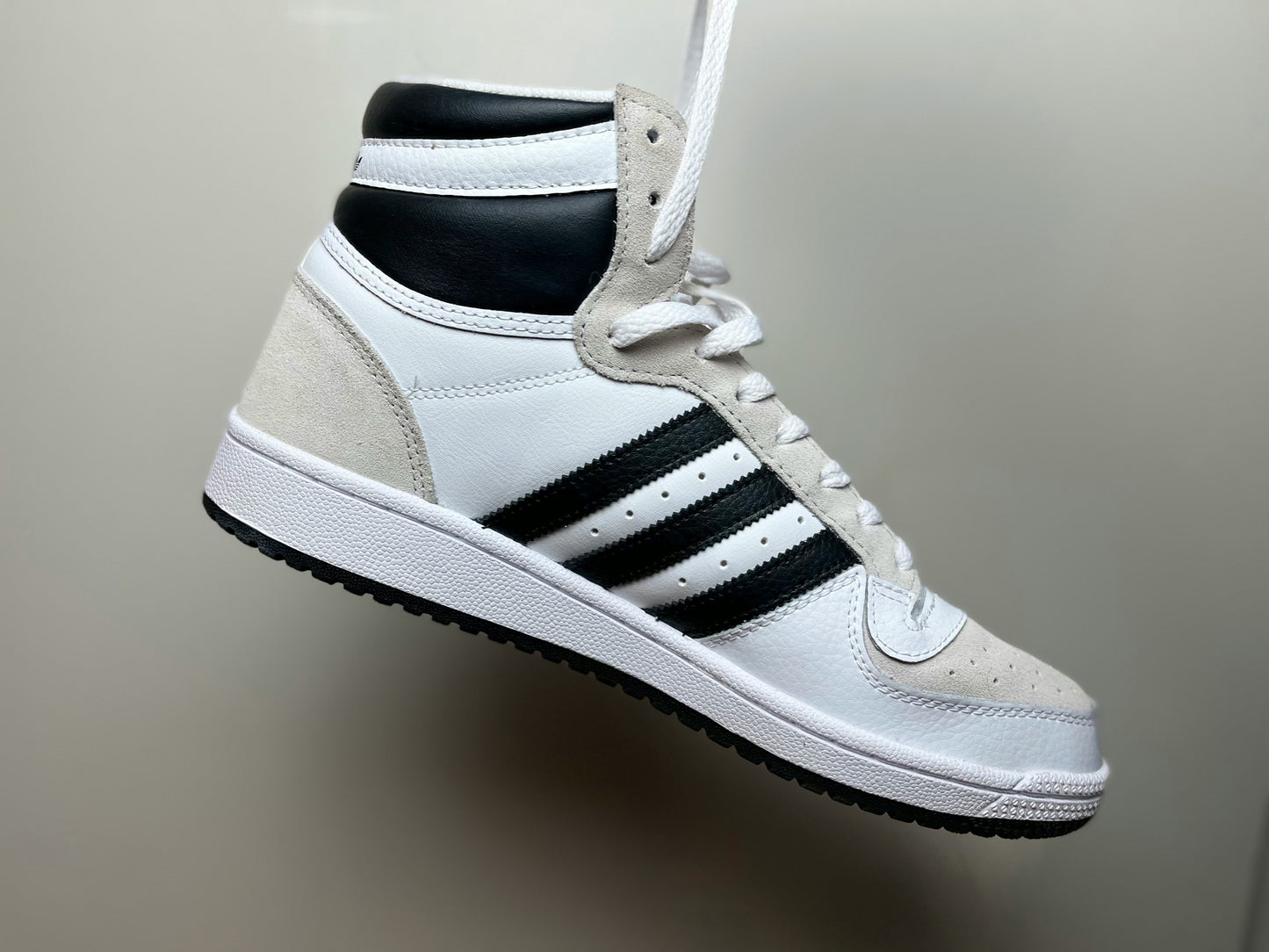 Adidas Samba - Suede Blue shoe for demo